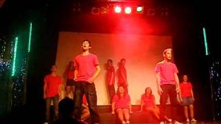 I.V.G Showtime Express 2010 Glee