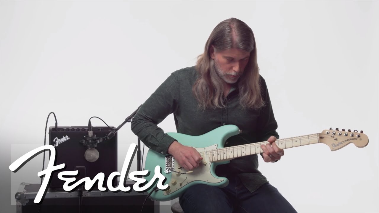 The Mustangâ„¢ LT25: In-Depth Look | Mustangâ„¢ LT Amp Series | Fender - YouTube