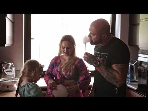 PIETRO TRUCKER - Życie z Kilometra (official video)