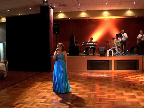 Smilevo slavno ogan gori - Viki Kostadinoska