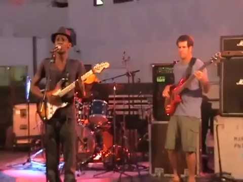 Ben Ball Bass & Africa Yea - Rat Race... (Cover)