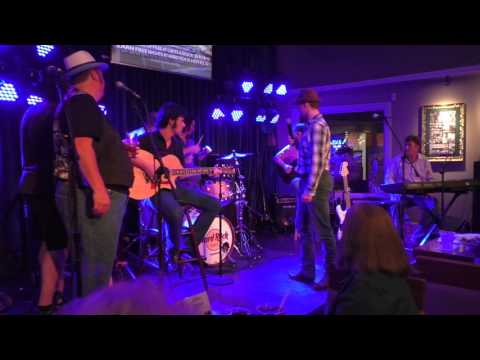 Jeff Lewis All-Star Jam Band, talking, no song - video by Susan Quinn Sand