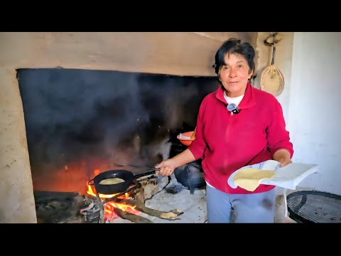 Así se VIVE en el MEDIO DEL MONTE | Puerto Bermejo - Chaco