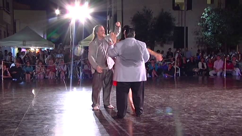 Rosanna Pieruzzini con i Maestri di Elba Tango Festival.