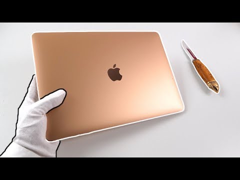 The New Apple Macbook Air Unboxing - But can it run Fortnite, Black Ops, MW2? Video