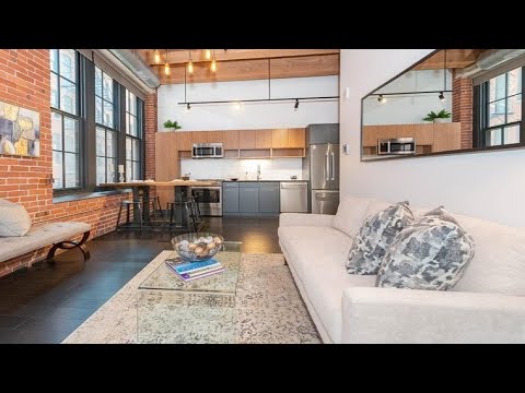 319 A Street Unit 204, Boston-Seaport District, MA Presented by Robb Cohen Team.