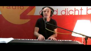 Stef Bos - &#39;Papa&#39; (Live in Radio 2 Studio)