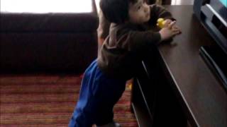 Cecilia - Andar.Dedicado a mi querido Nieto Agustín Segovia Ibarra.Valparaíso - Chile.