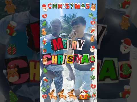 Wishing Merry Christmas to Everyone with someone beatboxing ⛄🎁 #christmas#santa#beach #beatboxing