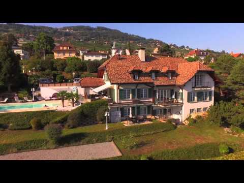 Corseaux Beach - Klicken, um das Video zu öffnen