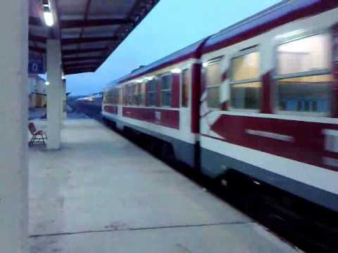 TFG VT624 (76-2402-6) motor train in Oradea, Nagyvárad, Romania