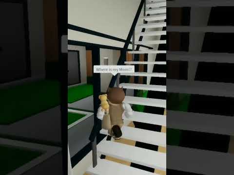 Spying on ONLINE DATERS in Brookhaven! 😂😱 #roblox #shorts