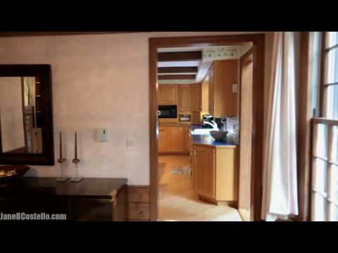 Nashua, New Hampshire real estate & homes | 2 Marlowe Street