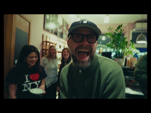 Ein Lied von Mark Forster ((jetzt ansehen))