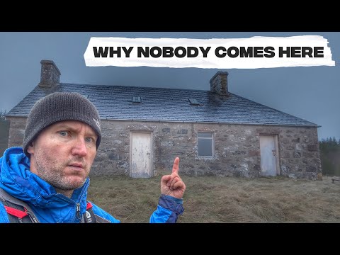 Alone in Scotland’s Least Visited Bothy | Far North Adventure with My Dog
