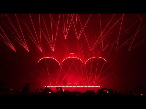 Swedish House Mafia - Leave The World Behind x Cobra
