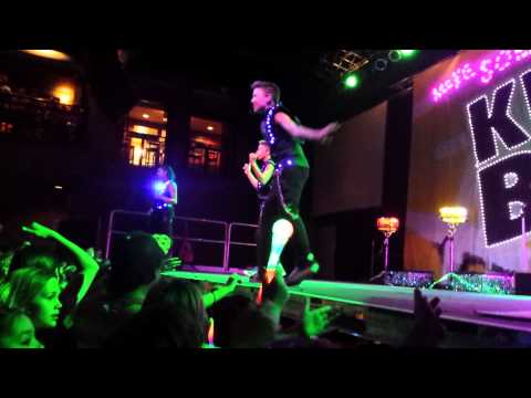 #KBMakeSomeNoise KIDZ BOP Concert 2015 Clip 4