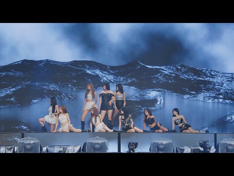 TWICE「Perfect World」@ Nissan Stadium