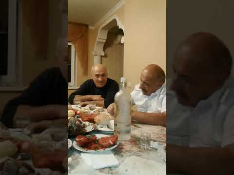 Vaxtang Varderesyan "Qaravan" Ay bomb u hzor katarum vor grum eq, henc sra masina......👍