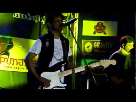 Challa (Cover) | Drishtee - Live in Concert
