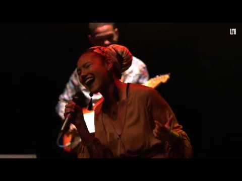 download lagu mp3 mp4 Autumn Jones Singer, download mp3 Autumn Jones Singer free downloadn, video klip Autumn Jones Singer