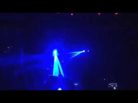 Hernan Cattaneo live @ Amazon Club, Brazil playing Graziano Raffa & Beat Syndrome - Synchro