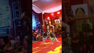 Download lagu Perdana kebo giro cewek PAM. #temanggung #kebogiro #warok #warokan #waroktemanggung mp3