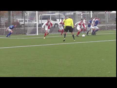 13 nov 16 Rivierwijkers 1 - UVV 1 com 4-2 redding op de lijn