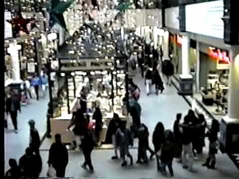 New City, Nanuet Mall, December 1991
