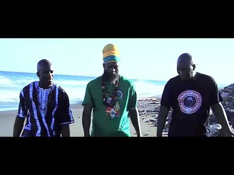 Dennis Lloyd ft Capleton - Africa