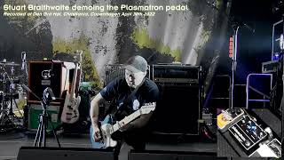 Video thumbnail for Stuart Braithwaite of Mogwai demoing his Reuss Plasmatron signature pedal by Reuss Musical Instruments / Reusseffects