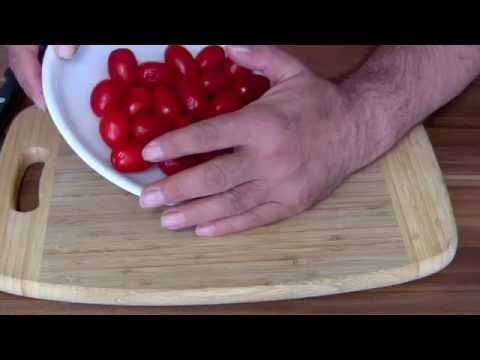 life hacks-how to cut tomatoes in half like a boss-how to cut cherry tomatoes