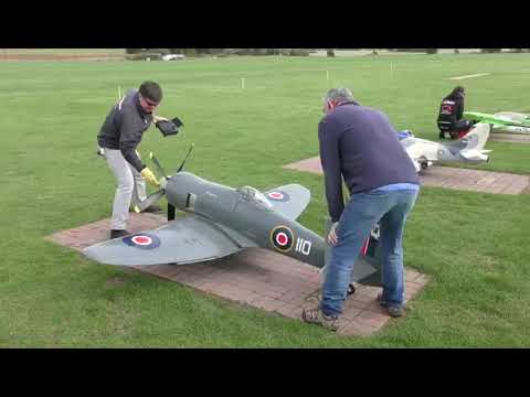 AW Seafury Moki 250 geared