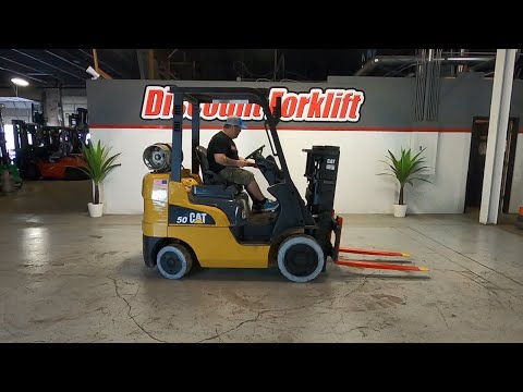 CATERPILLAR 2C5000 5,000lb LP (Propane) #1748 - Forklift for Sale