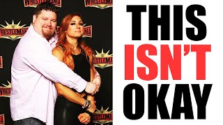10 Fans That Made WWE Wrestlers Uncomfortable video