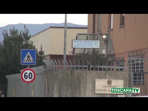 2018-11-03 PISTOIA - STALKING, STRISCIONE E VIOLENZE CONTRO LA EX