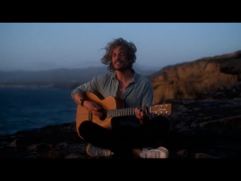 twocolouredman - Into The Ocean | Acoustic Version (Official Music Video)