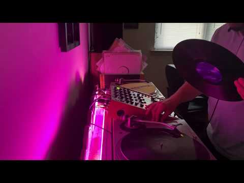 Video Vinyl Mix #1 - Darkness Falls (Techno)