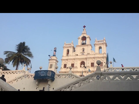 Beach Story - Ghumakkad Titli