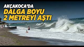Akçakoca’da Dalga Boyu 2 Metreyi Aştı