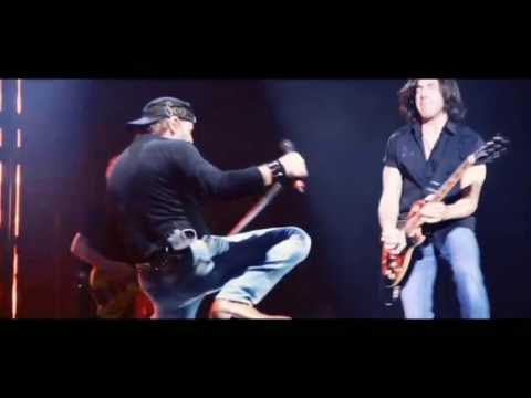 Vasco Rossi - Sono ancora in coma - Delusa - Live Europe Indoor -  Zurigo