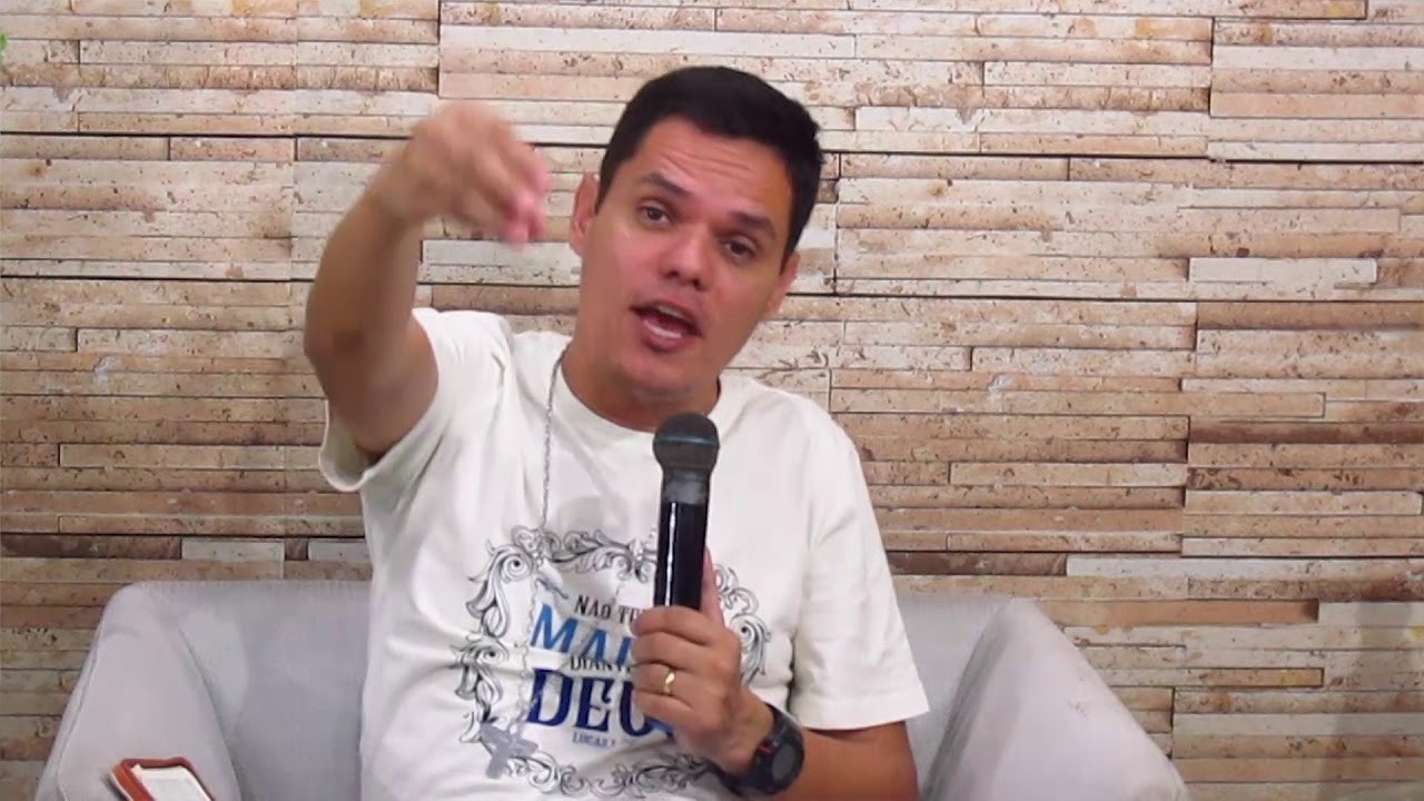 Há no homem um vazio do tamanho de Deus