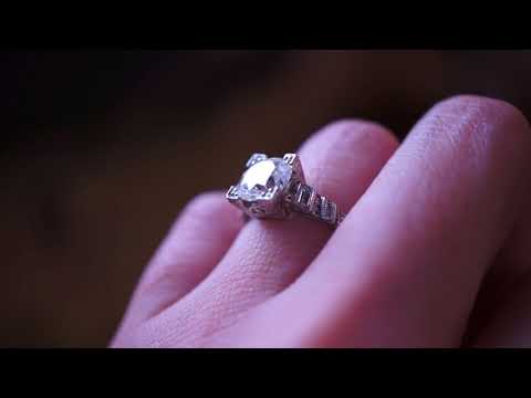 Antique Engagement Ring Art Deco 1 51ct Round Brilliant Cut Diamond in Platinum