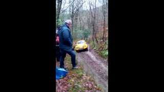 preview picture of video 'Vw Beetle 85th Exeter trail 2014 Fingle Bridge'