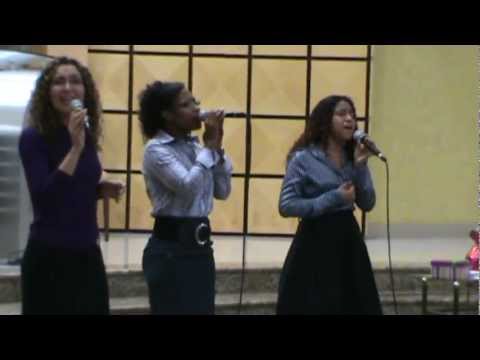 Trio Grace - O Mar se Abrirá (26/05/2012)