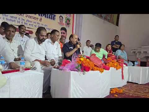 जो वायदे किए हैं उसी ओर चल पड़ा हूं 