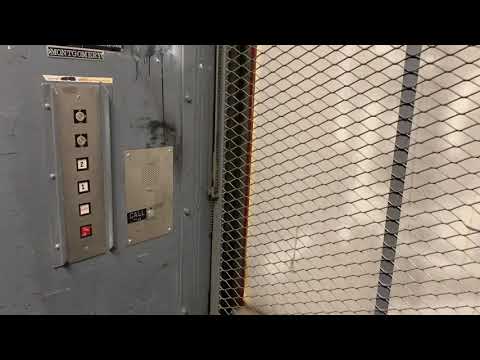 EPIC MOTOR Vintage 1981 Montgomery G&P Hydraulic Freight Elevator #4 at Clackamas Town Center