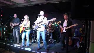 Kyotie - Cry on the shoulder of the road