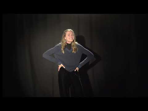 Басня С.В. Михалкова «Хитрая Мышка».Урок по сценической речи. Читает Влада Рослякова.