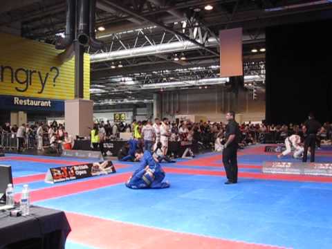 British Open 2013 borwn belt-middle weight-masters Yousuf Nabi vs Lorenzo Fraquelli